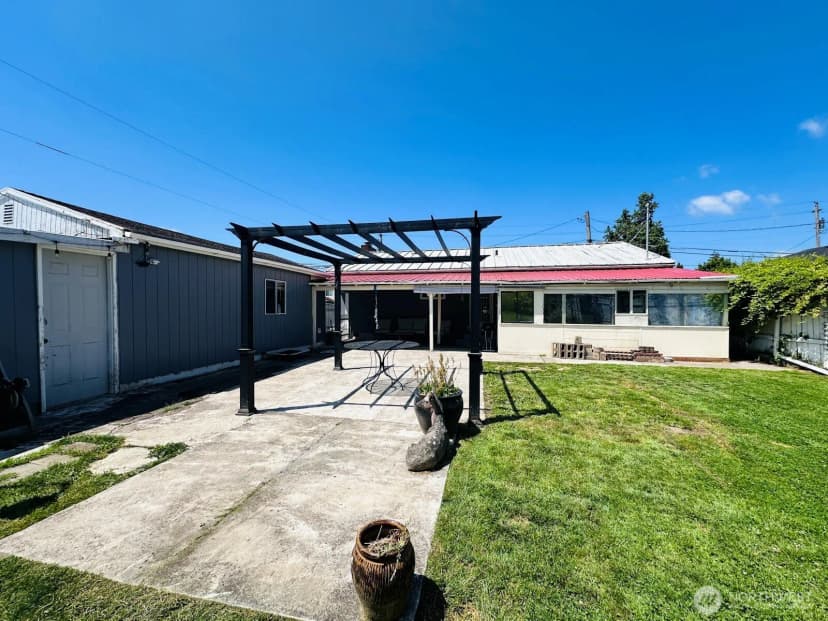 Property photo for 2036 30th Avenue, Longview photo 28