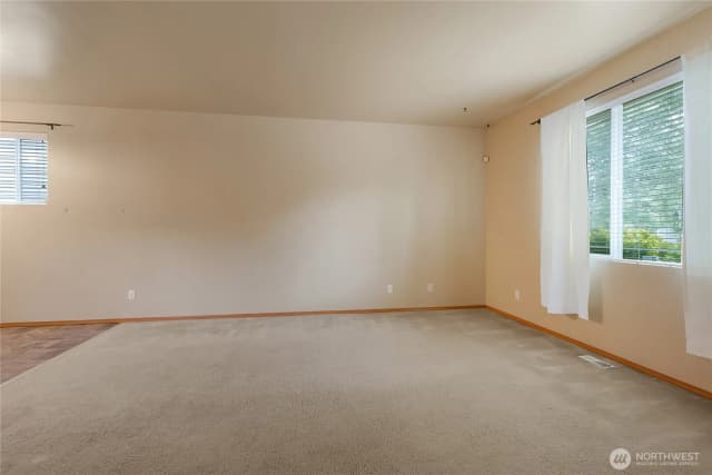 Property photo for 1625 181st Street E, Spanaway photo 4
