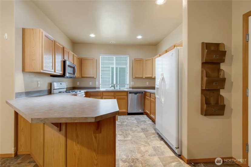Property photo for 1625 181st Street E, Spanaway photo 10