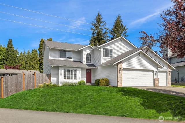 Property photo for 600 213th Street Sw, Bothell
