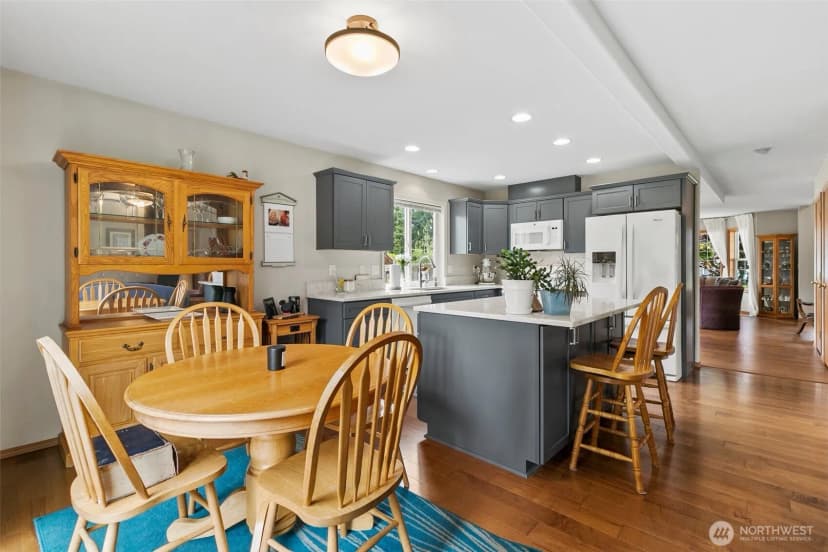 Property photo for 15802 15th Avenue Ct E, Tacoma photo 13