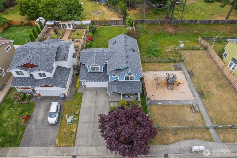 Property photo for 15802 15th Avenue Ct E, Tacoma photo 37