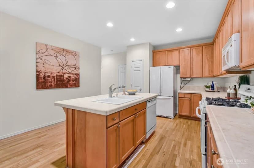 Property photo for 15101 25th Avenue W #11, Lynnwood photo 10