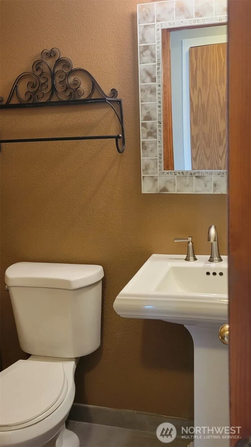 Property photo for 215 Sparks Drive, Kelso photo 10