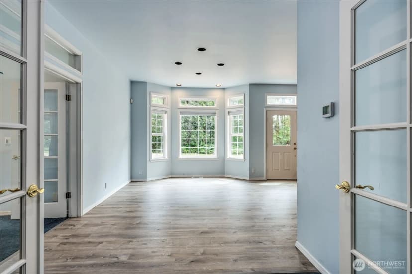 Property photo for 2800 Cliff Street, Port Townsend photo 9