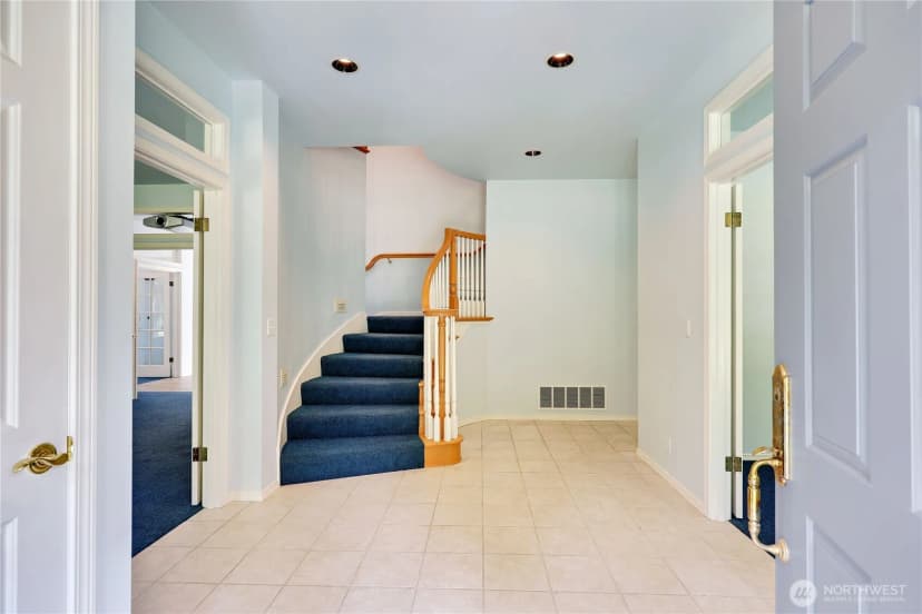 Property photo for 2800 Cliff Street, Port Townsend photo 6