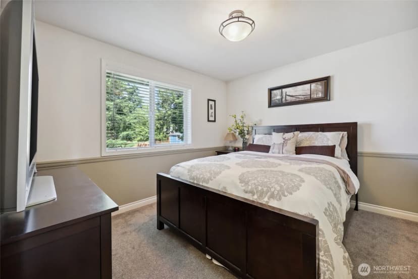 Property photo for 1910 Lenox Court Nw, Olympia photo 33