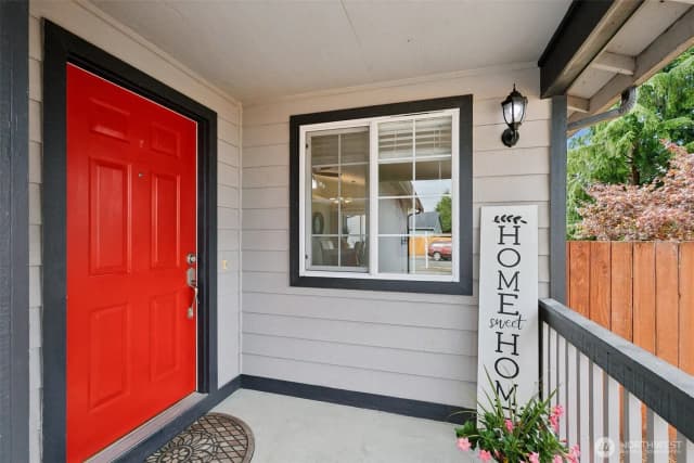 Property photo for 10402 56th Drive Ne, Marysville photo 4