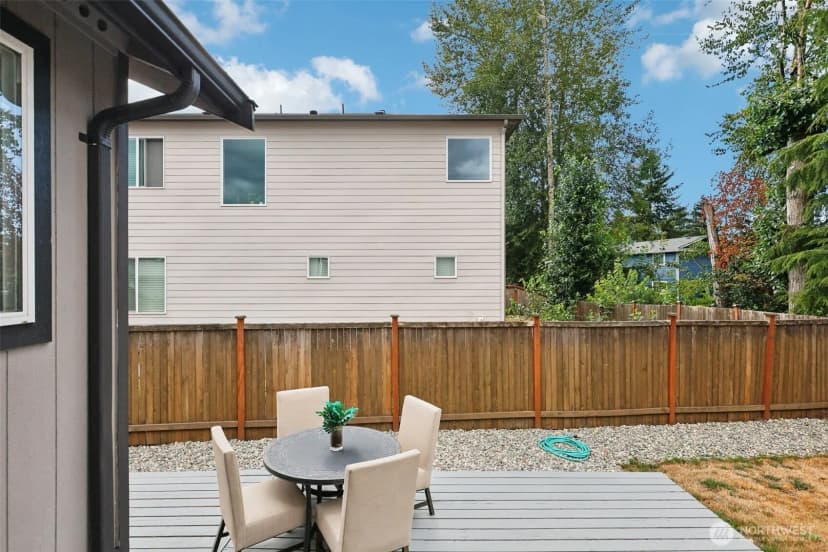 Property photo for 10402 56th Drive Ne, Marysville photo 23