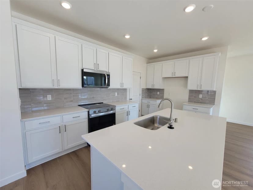Property photo for 805 Smith Street #33, Buckley photo 6