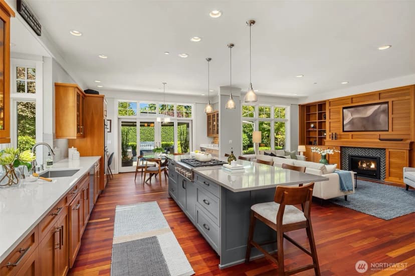 Property photo for 8418 Se 44th Street, Mercer Island photo 6