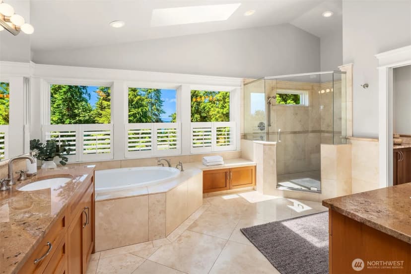 Property photo for 8418 Se 44th Street, Mercer Island photo 23