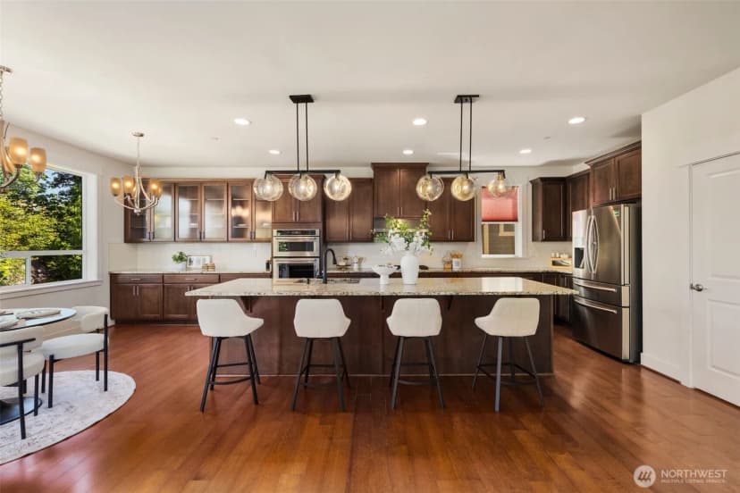 Property photo for 15482 Ne 119th Way, Redmond photo 10