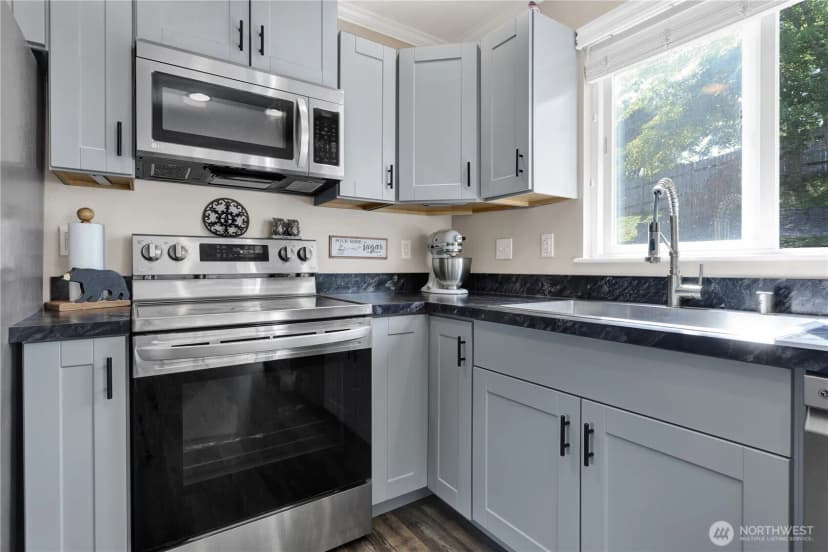 Property photo for 918 Cleveland Avenue, Snohomish