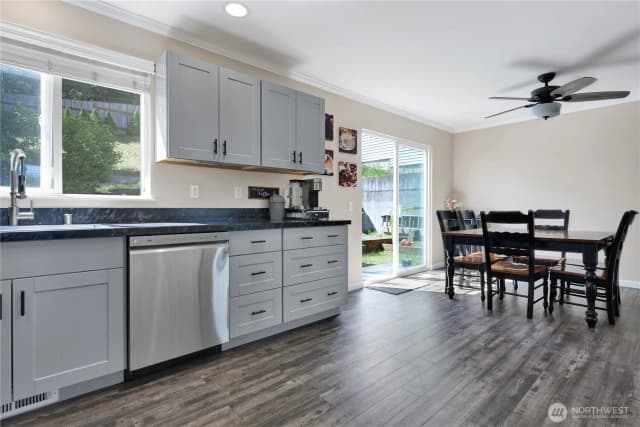 Property photo for 918 Cleveland Avenue, Snohomish photo 5