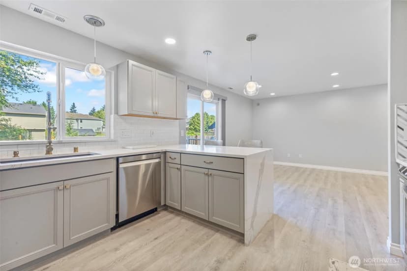 Property photo for 20602 86th Avenue Ct E, Spanaway photo 8