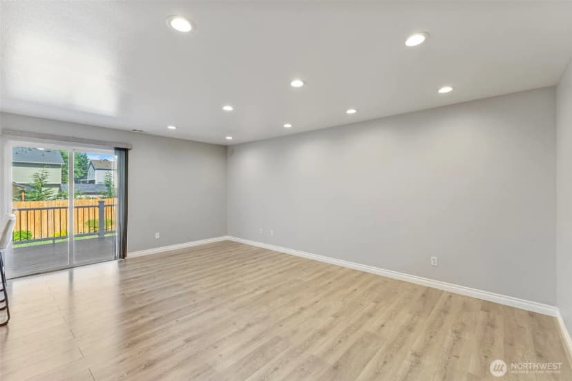 Property photo for 20602 86th Avenue Ct E, Spanaway photo 14