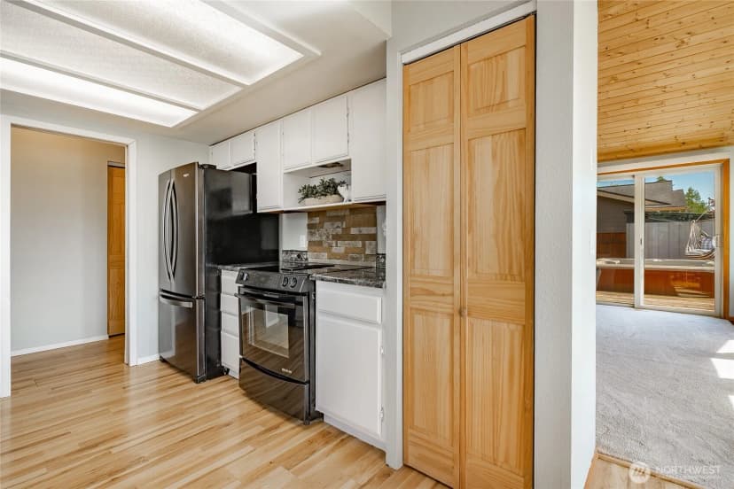 Property photo for 8380 Grouse Crescent Drive, Blaine photo 8
