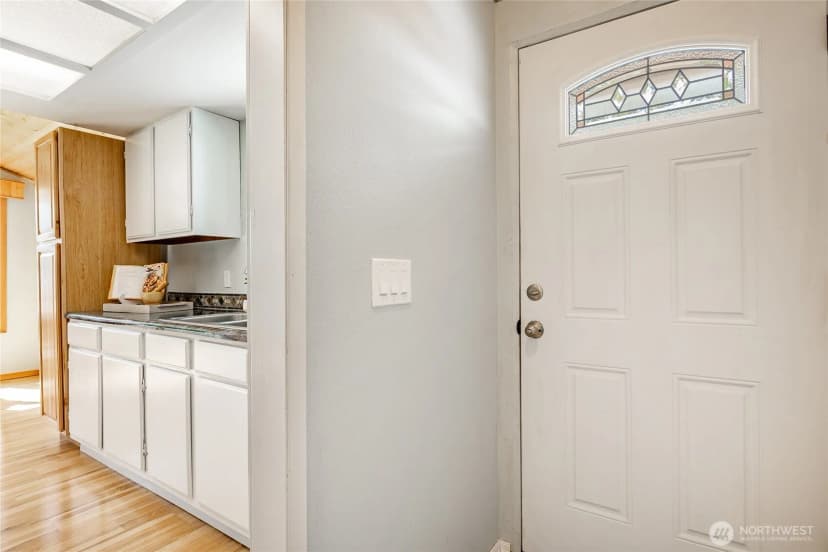 Property photo for 8380 Grouse Crescent Drive, Blaine photo 5