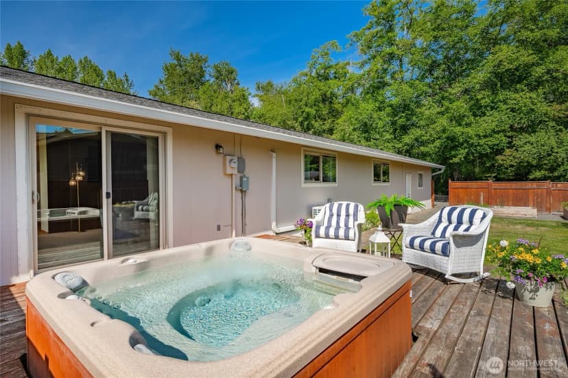 Property photo for 8380 Grouse Crescent Drive, Blaine photo 21