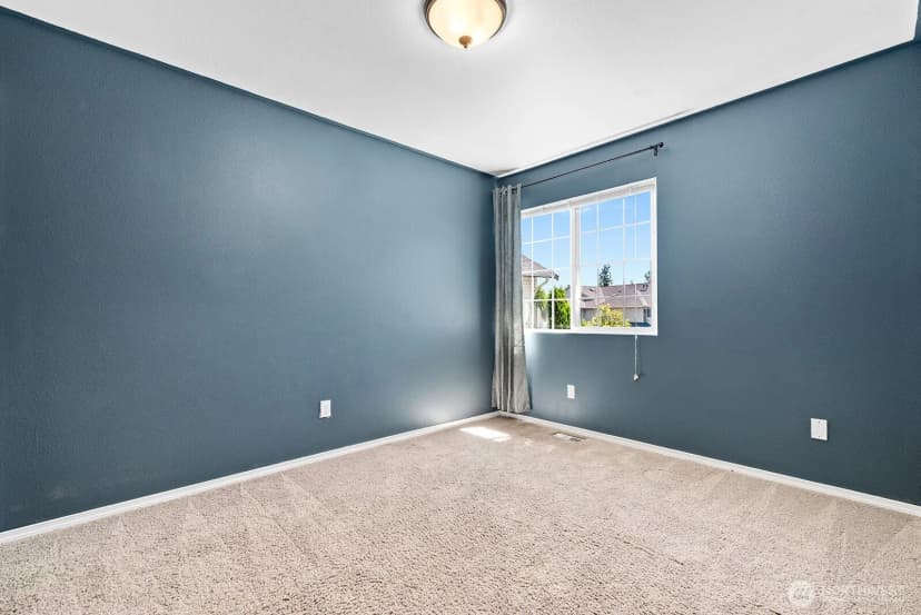 Property photo for 13608 56th Avenue Se, Everett photo 18
