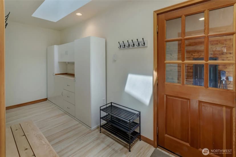 Property photo for 31520 94th Avenue E, Eatonville photo 14