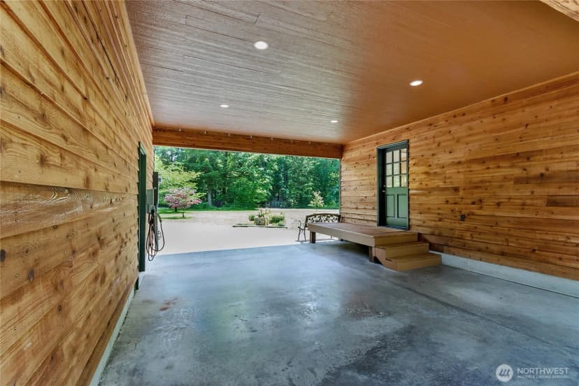 Property photo for 31520 94th Avenue E, Eatonville photo 29