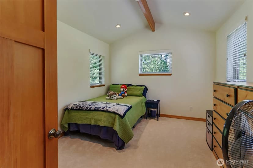 Property photo for 31520 94th Avenue E, Eatonville photo 19