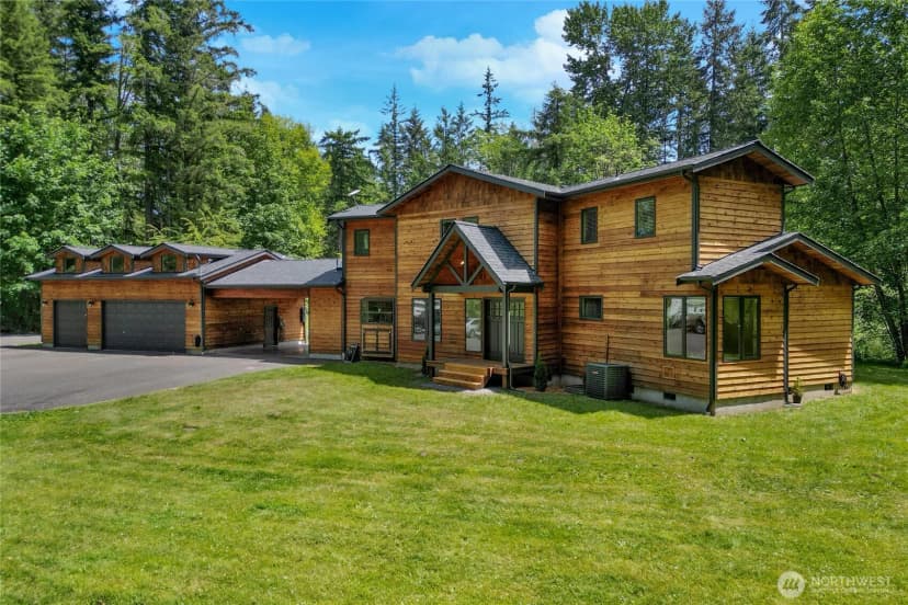 Property photo for 31520 94th Avenue E, Eatonville photo 2