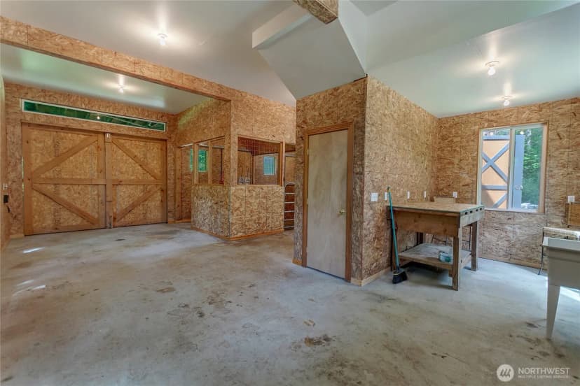 Property photo for 31520 94th Avenue E, Eatonville photo 23
