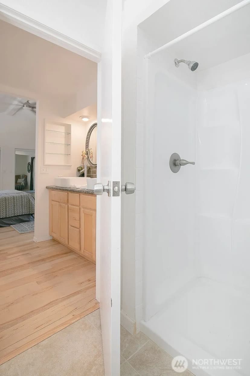 Property photo for 246 Laverne Drive, Kalama photo 18