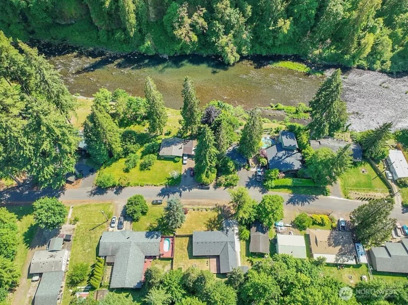 Property photo for 246 Laverne Drive, Kalama photo 37