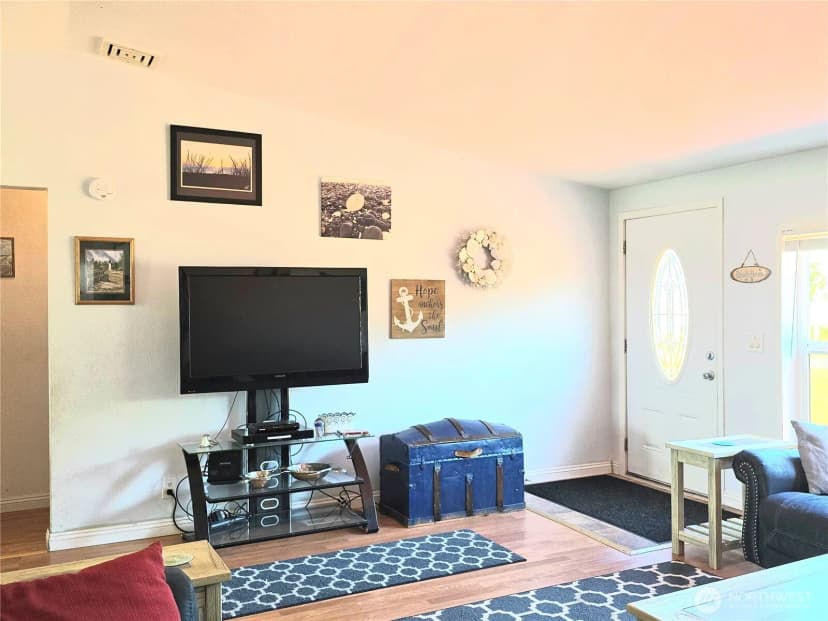 Property photo for 507 E Pacific Avenue, Westport photo 18