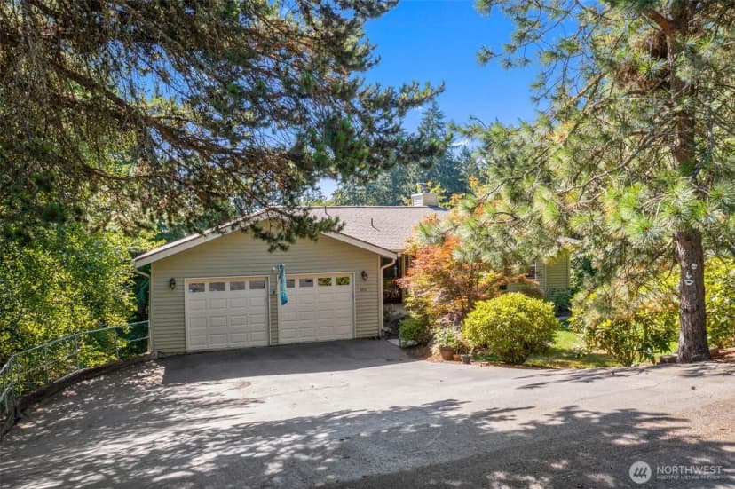 Property photo for 4801 Nw El Camino Boulevard, Bremerton photo 2
