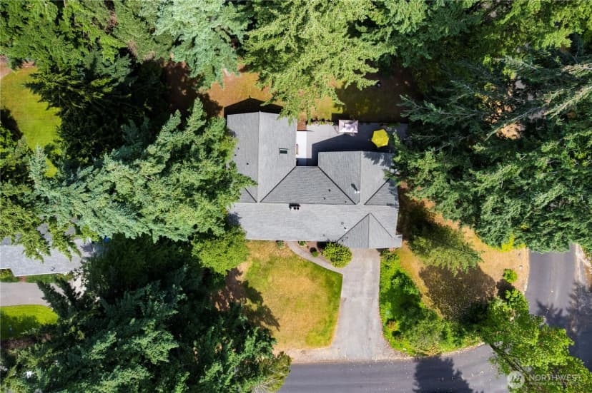 Property photo for 8415 57th Avenue E, Puyallup photo 3