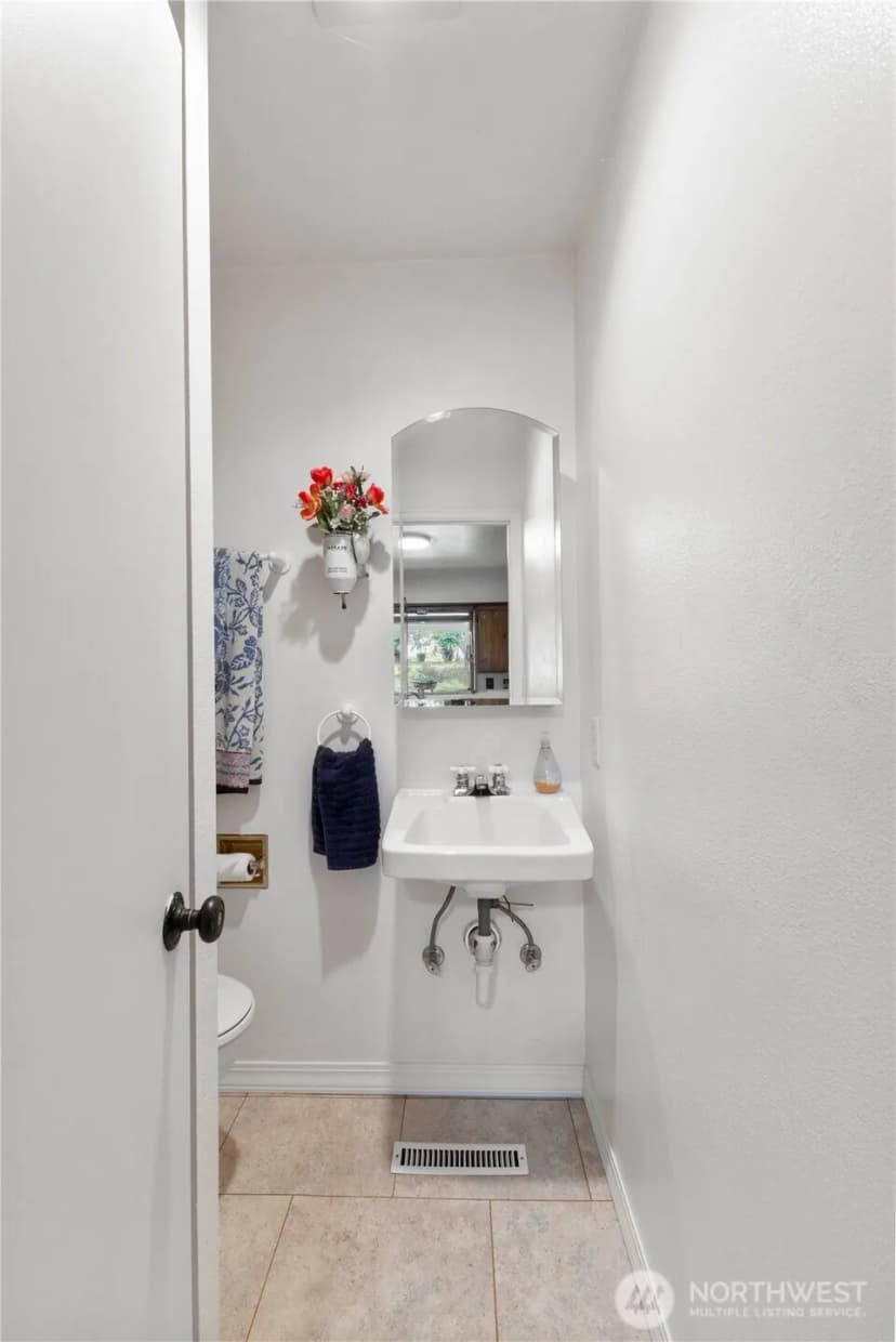 Property photo for 8415 57th Avenue E, Puyallup photo 18
