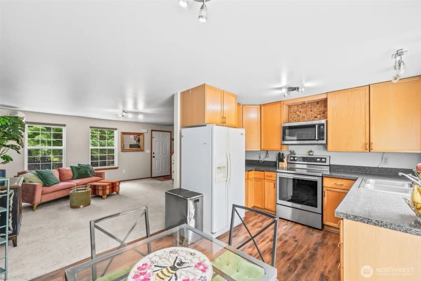 Property photo for 10210 Minterwood Dr Nw, Gig Harbor photo 9