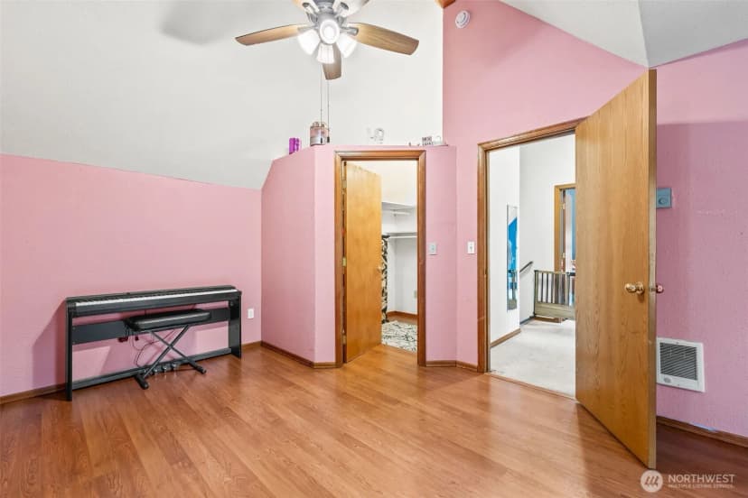 Property photo for 10210 Minterwood Dr Nw, Gig Harbor photo 13