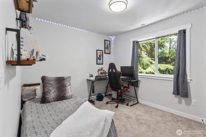 Property photo for 18207 Majestic Ridge Lane, Mount Vernon photo 19
