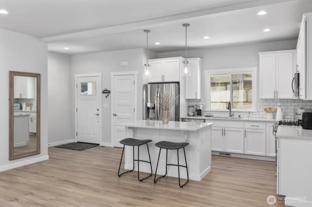 Property photo for 18207 Majestic Ridge Lane, Mount Vernon photo 4
