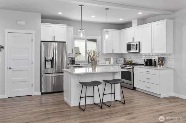 Property photo for 18207 Majestic Ridge Lane, Mount Vernon photo 3