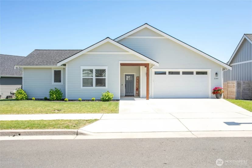 Property photo for 2183 Lagerwey Circle, Lynden