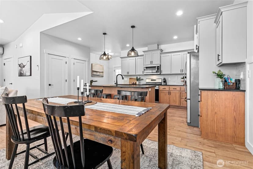 Property photo for 2183 Lagerwey Circle, Lynden photo 16