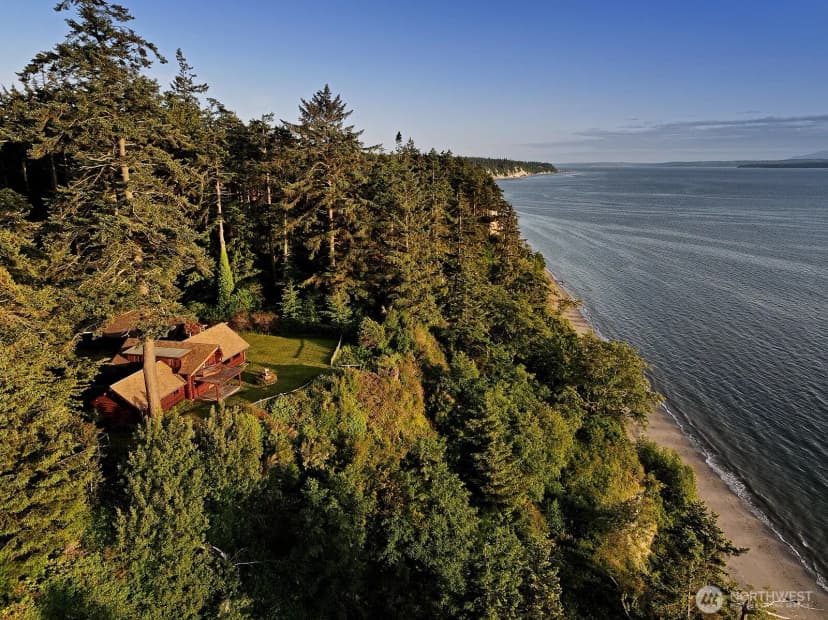 Property photo for 320 Mitchell Drive, Coupeville photo 3