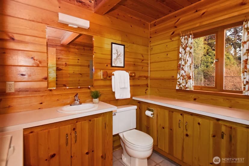 Property photo for 320 Mitchell Drive, Coupeville photo 27