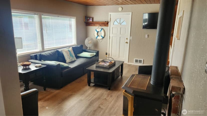 Property photo for 4987 Cottonwood Court, Blaine photo 15