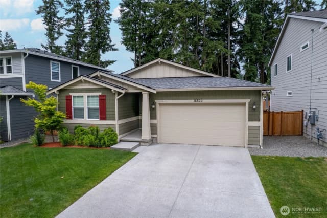 Property photo for 16820 127th Avenue Ct E, Puyallup photo 2