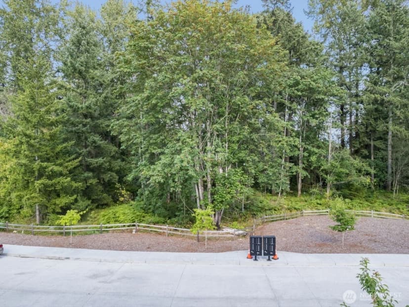 Property photo for 16820 127th Avenue Ct E, Puyallup photo 5