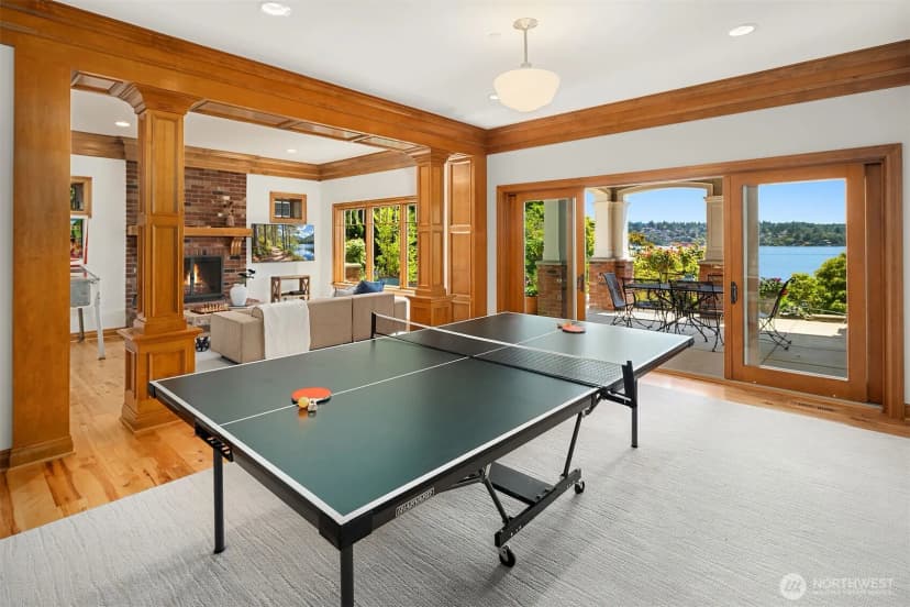 Property photo for 8260 Avalon Drive, Mercer Island photo 27
