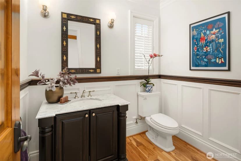 Property photo for 8260 Avalon Drive, Mercer Island photo 16